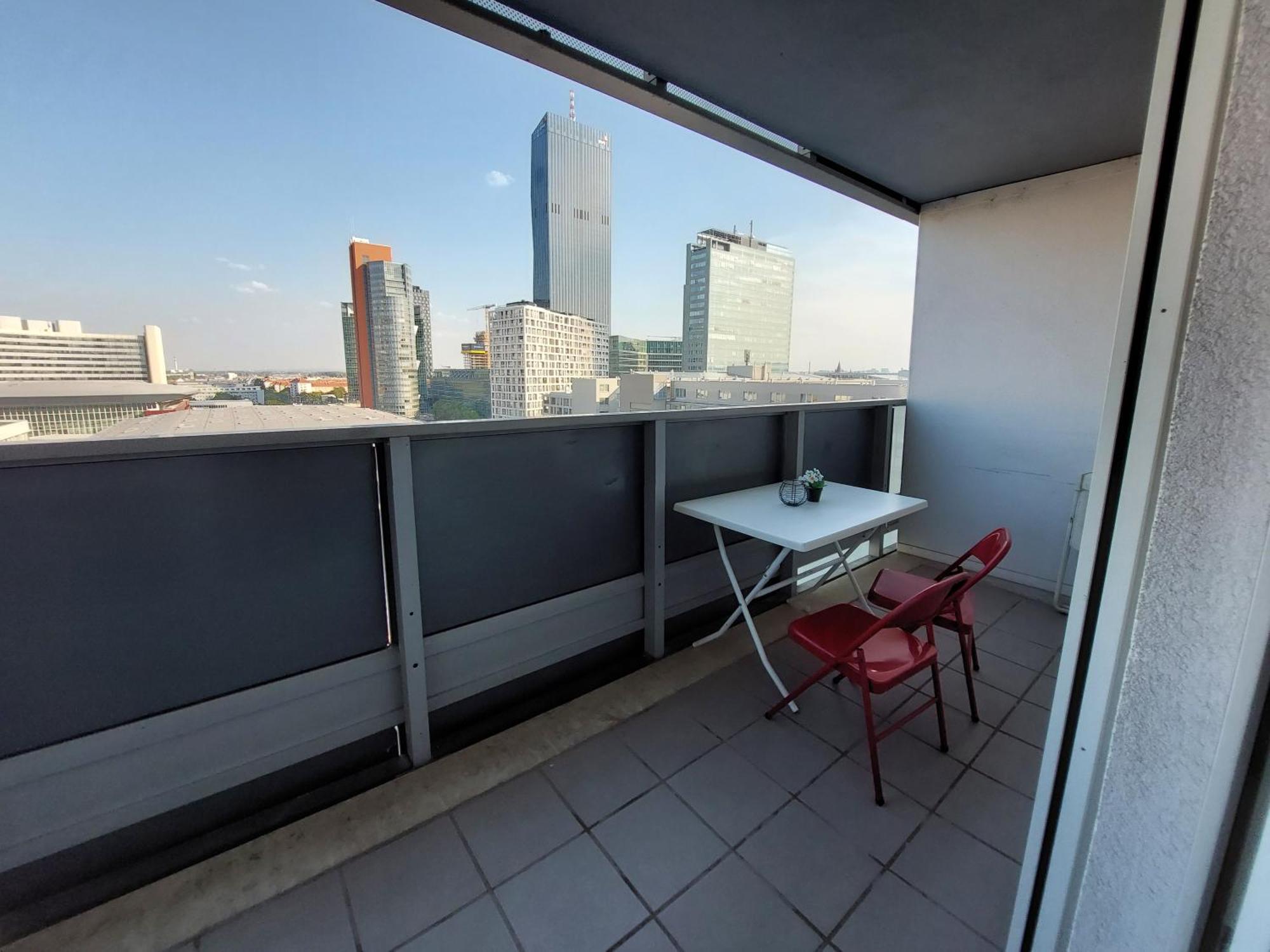 Tower Apartment With Private Terrace Next To Uno Wenen Buitenkant foto